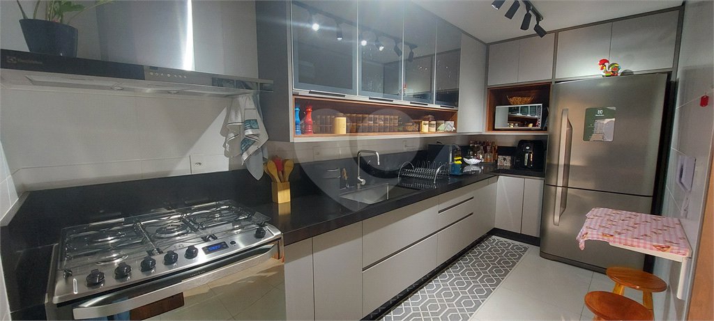 Apartamento à venda com 3 quartos, sendo 1 suíte, em Vila Lucy, Sorocaba, SP