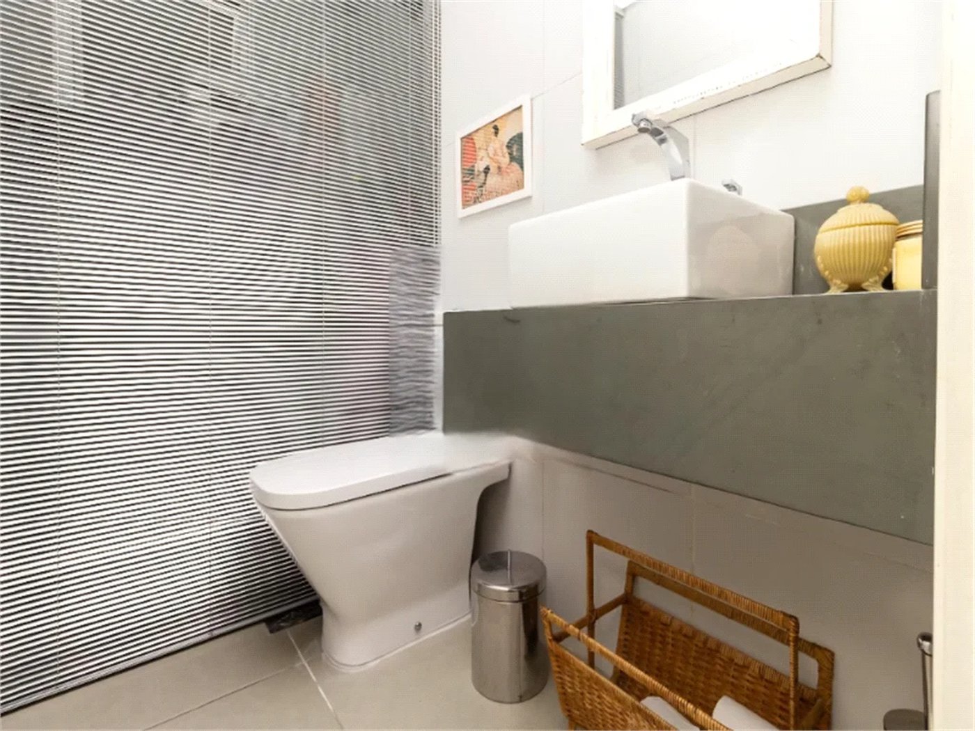 Apartamento à venda com 3 quartos, sendo 2 suítes, em Pinheiros, São Paulo, SP