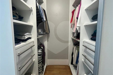 Apartamento à venda com 3 suítes em Vila Mariana, São Paulo, SP