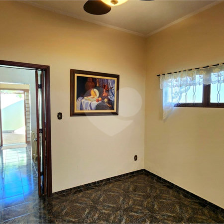 Casa à venda com 2 quartos no Centro, Araraquara, SP
