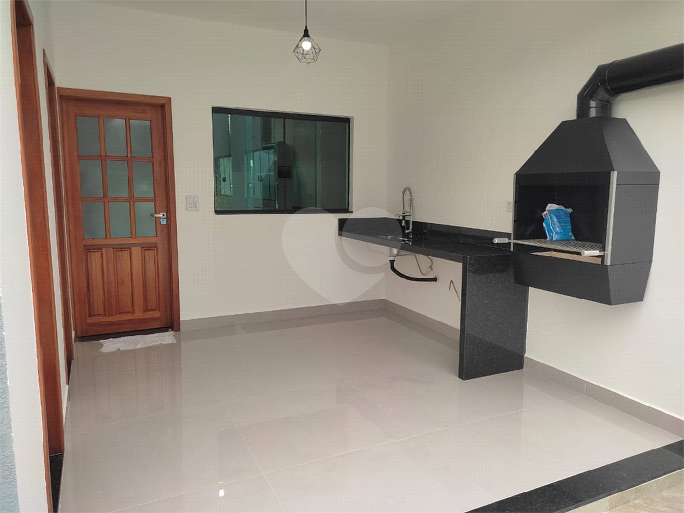 Casa à venda com 3 quartos, sendo 1 suíte,  em Loteamento Parque Residencial Serras de Atibaia II, Atibaia, SP