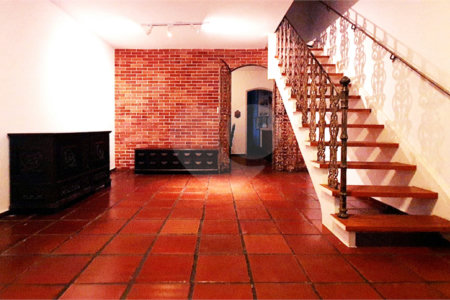 Casa à venda com 3 quartos, sendo 1 suíte,  no condomínio Ministro Jesuíno Cardoso 504, São Paulo - SP