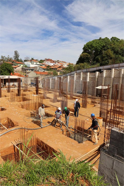 Apartamento à venda com 3 quartos, sendo 1 suíte, em Jardim Panorama, Valinhos, SP