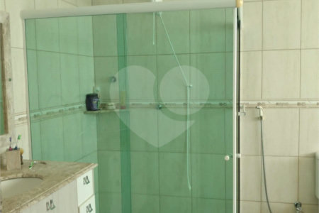 Casa à venda com 2 suítes no condomínio Residencial Colinas do Magarça, Rio de Janeiro - RJ