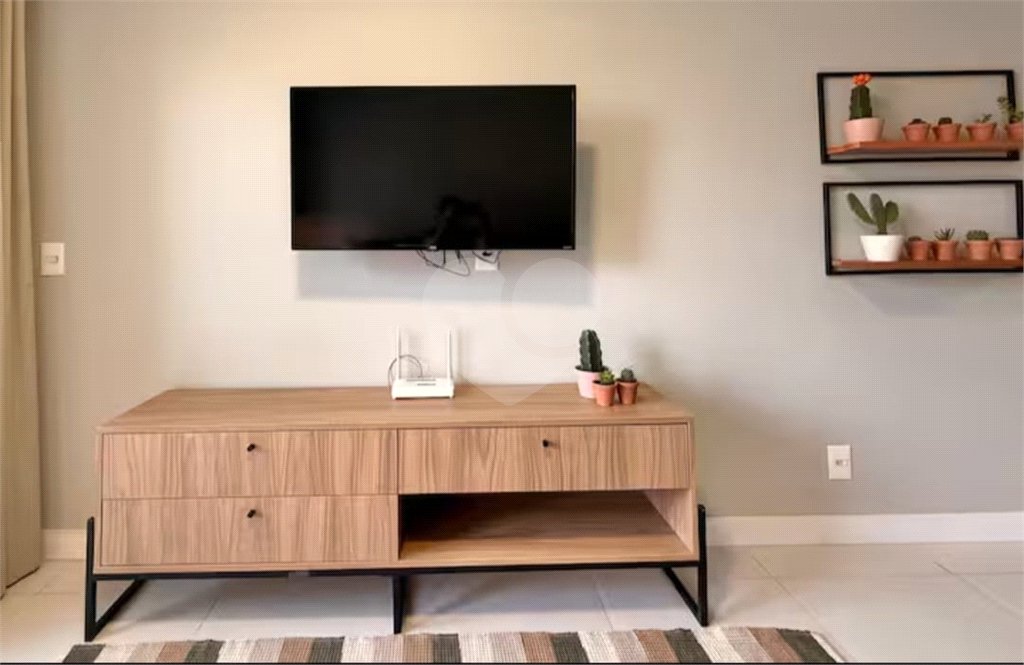 Apartamento à venda com 2 suítes em Jurerê, Florianópolis, SC
