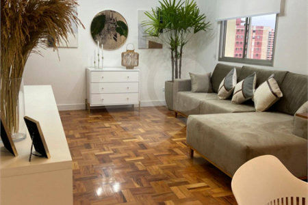 Apartamento à venda com 3 quartos, sendo 1 suíte, no Centro, Santo André, SP