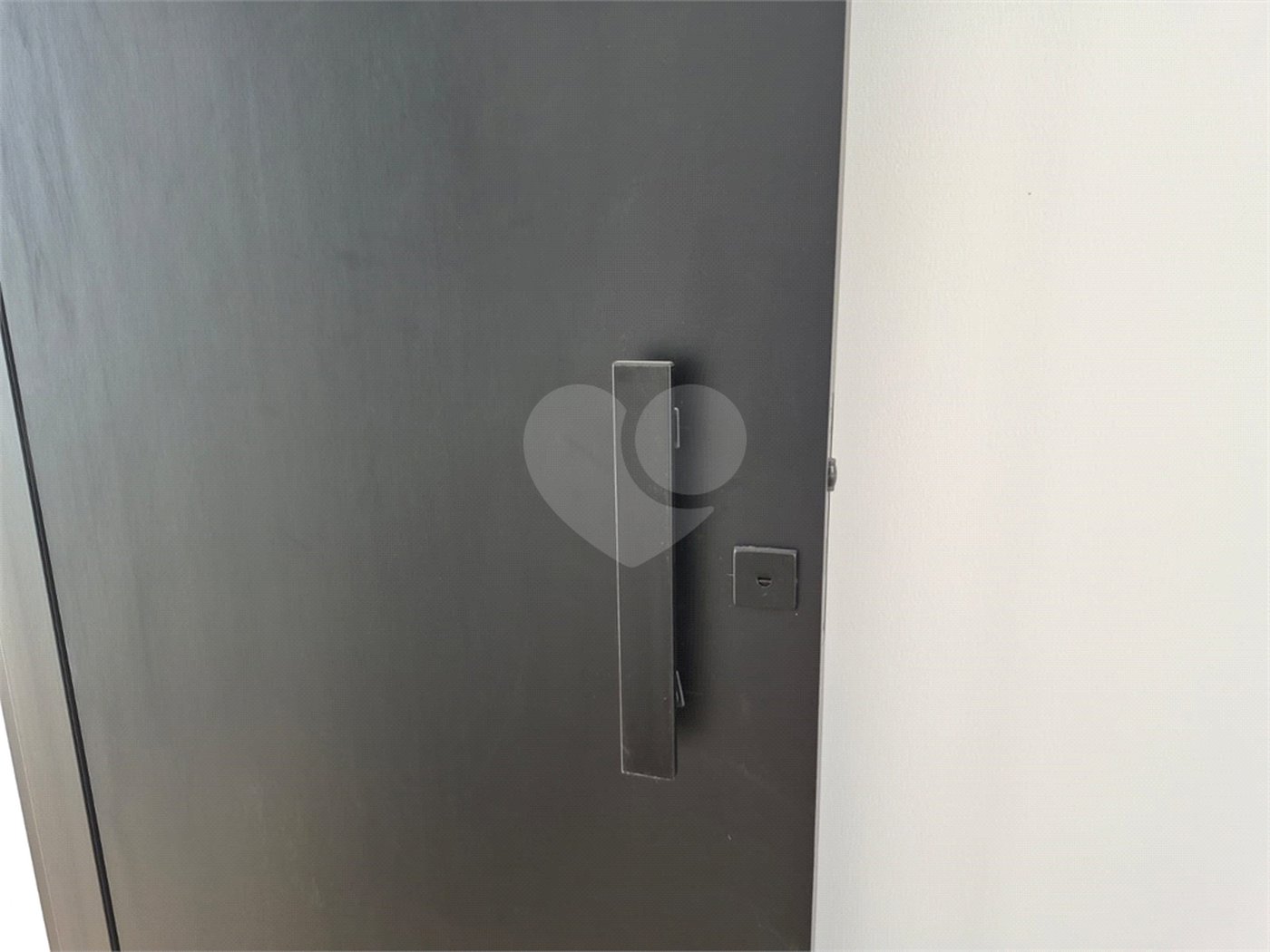 Sobrado à venda com 3 quartos, sendo 1 suíte, em Cidade dos Bandeirantes, São Paulo, SP