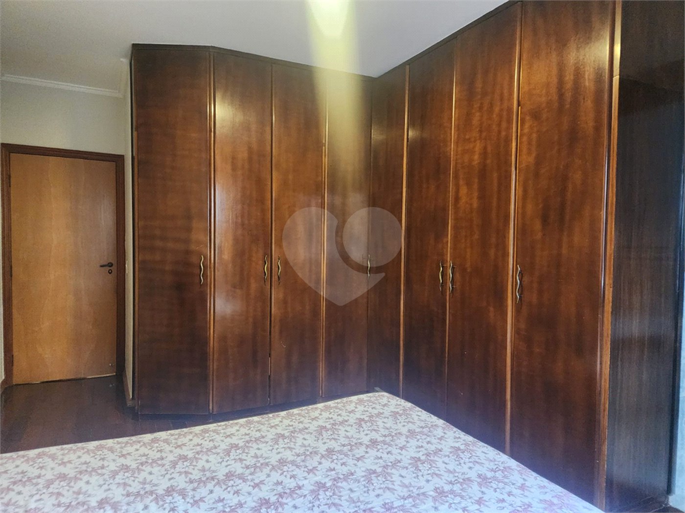 Sobrado à venda com 3 quartos, sendo 1 suíte, em Vila Paulicéia, São Paulo, SP
