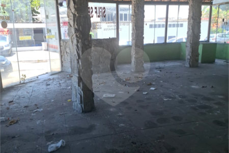 Loja à venda em Campo Grande, Rio de Janeiro, RJ