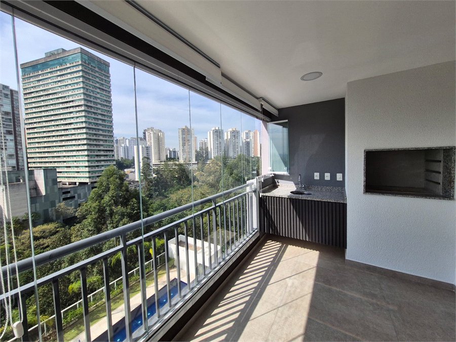 Apartamento à venda com 4 quartos, sendo 2 suítes, em Jardim Vazani, São Paulo, SP