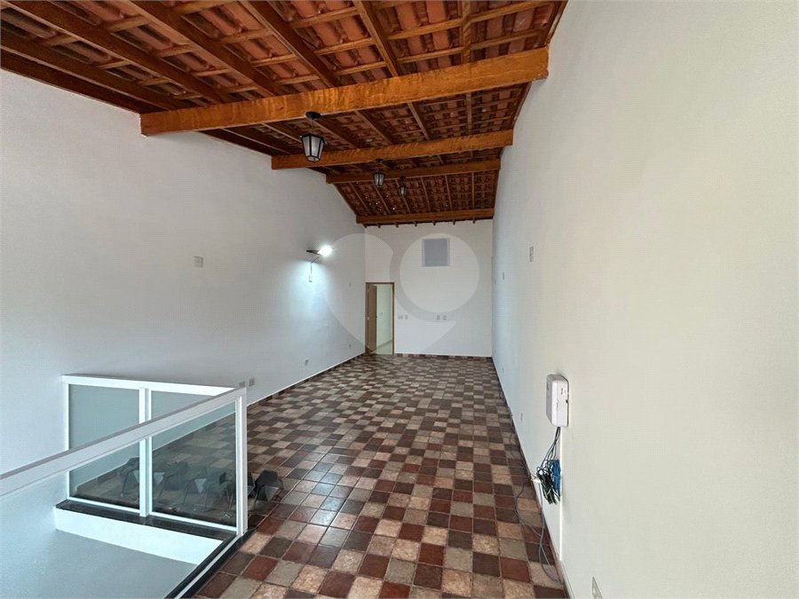 Casa de Vila para alugar com 4 suítes em Vila Romana, São Paulo, SP