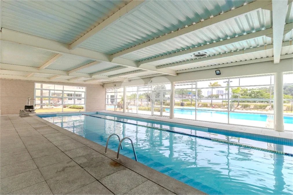 Apartamento à venda com 3 suítes em Jardim Marajoara, São Paulo, SP