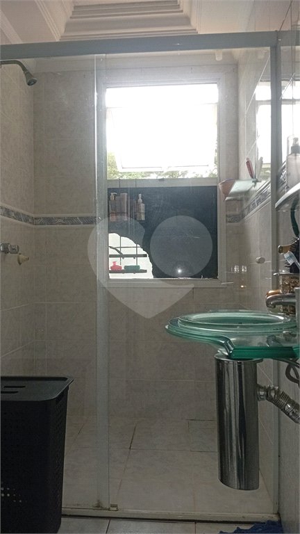 Casa à venda com 4 quartos, sendo 2 suítes, no condomínio Canamari, São Paulo - SP