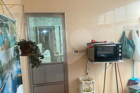 Sobrado à venda ou para alugar com 3 quartos, sendo 1 suíte, em Vila Carrão, São Paulo, SP