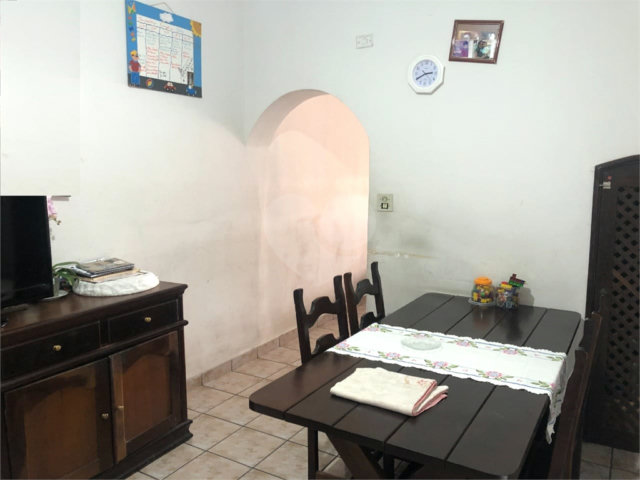 Sobrado à venda com 4 quartos em Santana, São Paulo, SP