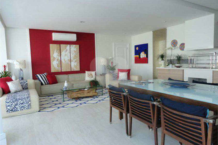 Apartamento à venda com 3 suítes em Jardim Virgínia, Guarujá, SP