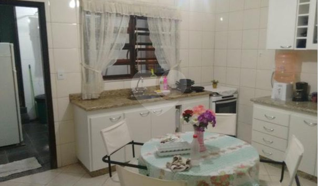 Sobrado à venda com 2 quartos em Vila Gustavo, São Paulo, SP