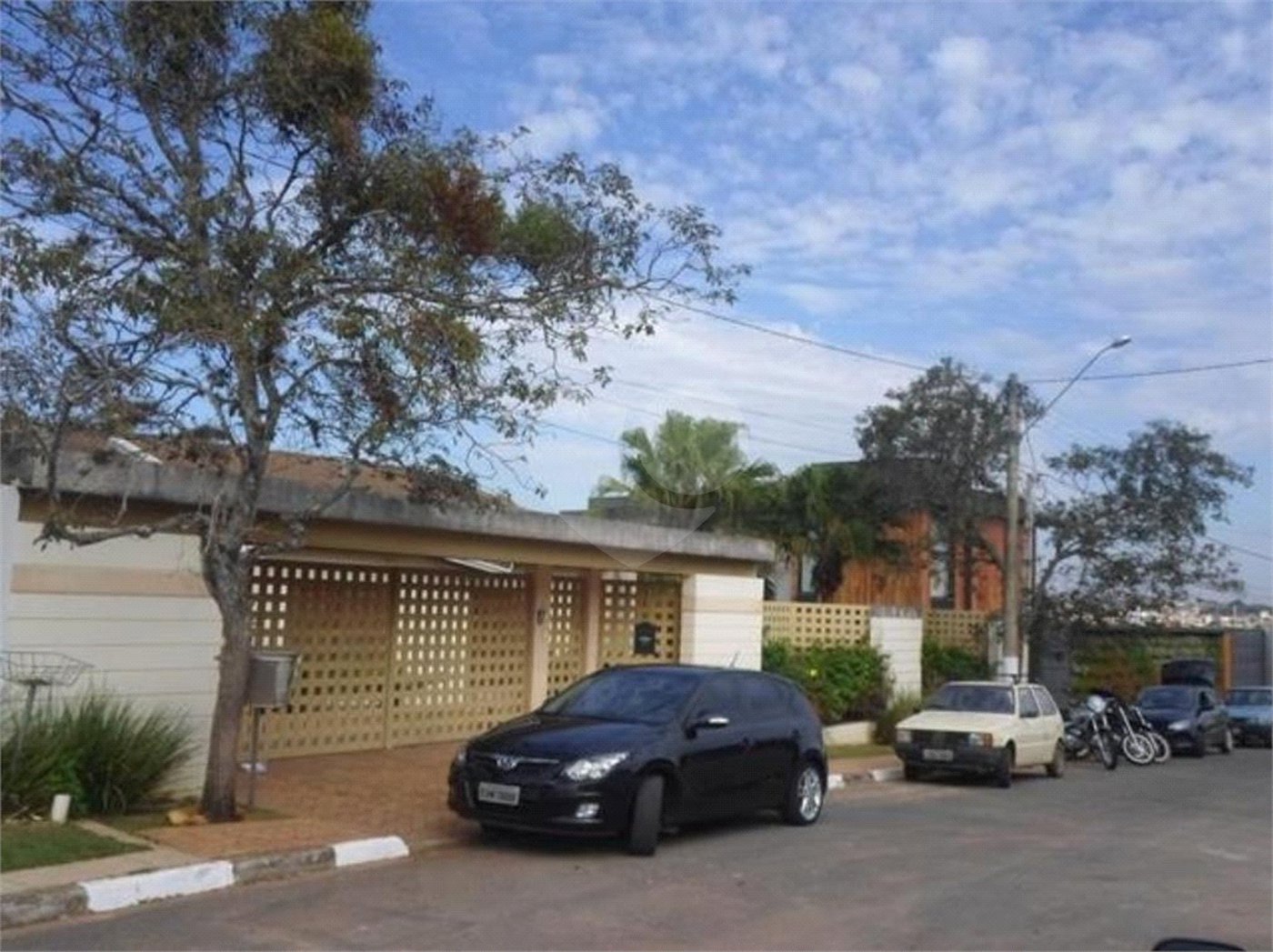 Casa à venda com 3 suítes em Nova Gardênia, Atibaia, SP
