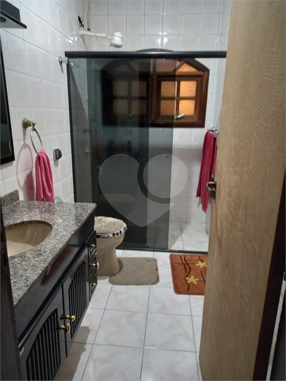 Casa à venda com 2 quartos, sendo 1 suíte, em Vila Industrial, Mogi das Cruzes, SP