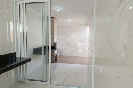 Casa à venda com 3 quartos, sendo 1 suíte,  no condomínio Horto Florestal Villagio, Sorocaba - SP