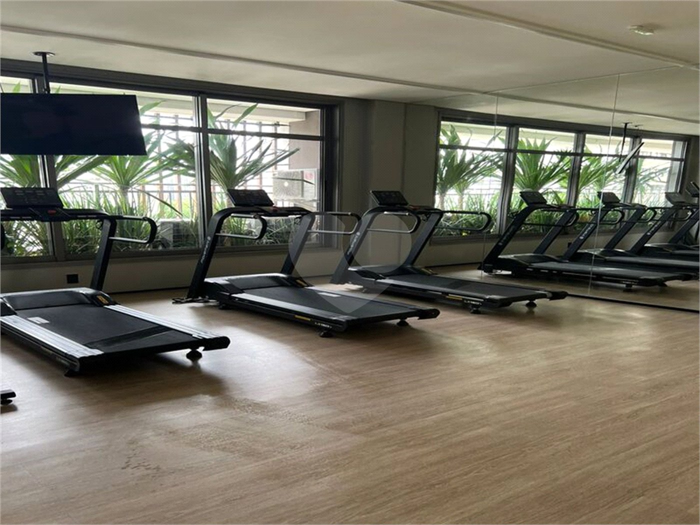 Apartamento à venda com 3 suítes em Campo Belo, São Paulo, SP