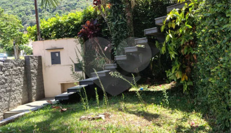 Casa à venda ou para alugar com 5 quartos, sendo 2 suítes,  em Jardim Dos Estados, Poços de Caldas, MG