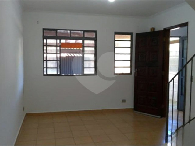 Sobrado à venda com 2 quartos em Vila Gustavo, São Paulo, SP