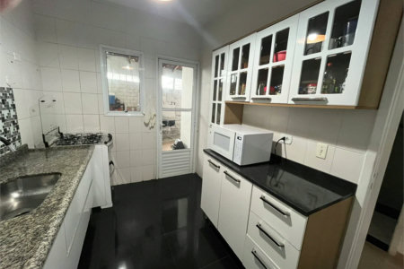 Casa à venda com 3 quartos no condomínio Jd Rebelato, Cotia - SP