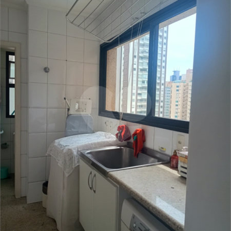 Apartamento à venda com 3 suítes em Vila Suzana, São Paulo, SP