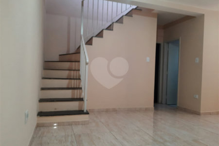 Cobertura à venda com 3 quartos, sendo 1 suíte, em Vila das Belezas, São Paulo, SP