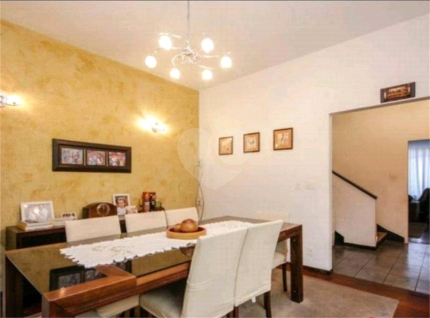 Casa à venda com 3 quartos em Lapa, São Paulo, SP
