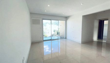 Apartamento à venda com 2 quartos, sendo 1 suíte,  em Grajaú, Rio de Janeiro, RJ
