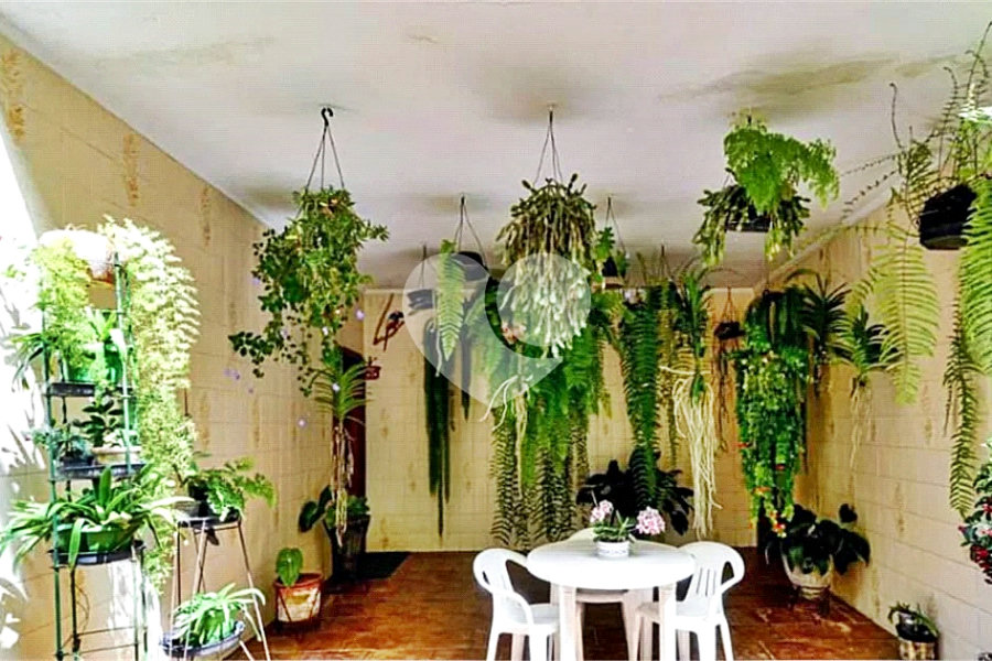 Sobrado à venda com 4 suítes em Santana, São Paulo, SP