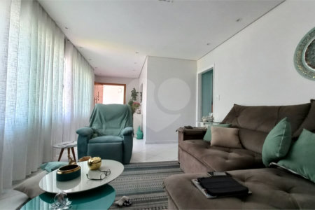 Casa à venda com 3 quartos, sendo 1 suíte, em Jardim Franca, São Paulo, SP