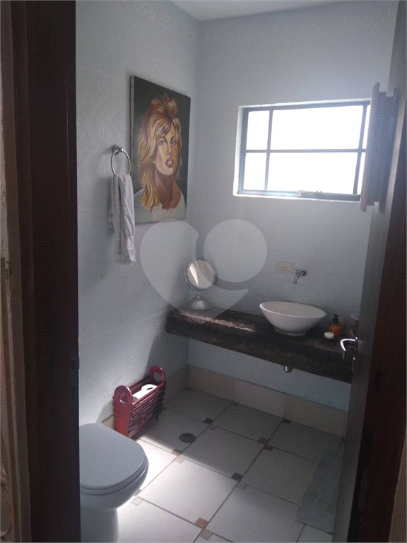 Casa à venda com 3 quartos, sendo 1 suíte, no condomínio Sausalito, Mairiporã - SP
