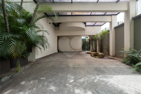 Casa à venda com 4 suítes em Alto da Lapa, São Paulo, SP