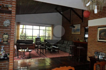 Sobrado à venda com 3 quartos, sendo 1 suíte,  em Vila São Francisco, São Paulo, SP