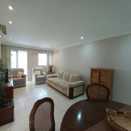 Apartamento com 2 dormitórios à venda, 97 m² por R$ 1.360.000,00 - Gonzaga - Santos/SP