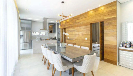 Casa à venda com 4 suítes no condomínio Granville, Atibaia - SP