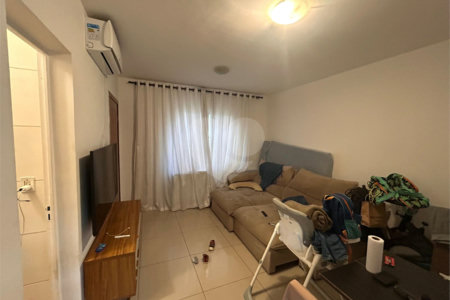 Casa à venda com 2 quartos, sendo 1 suíte, no condomínio Residencial Vila Real, Indaiatuba - SP