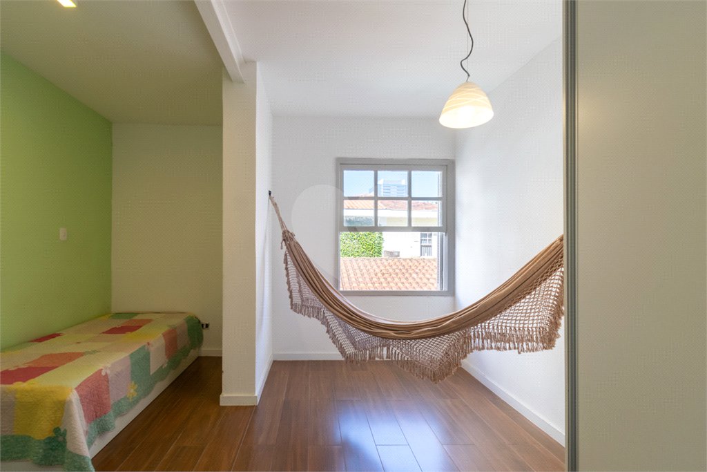 Sobrado à venda com 3 quartos, sendo 1 suíte, em Cidade Monções, São Paulo, SP