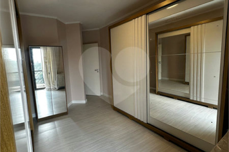 Apartamento à venda com 4 quartos, sendo 1 suíte, em Anchieta, São Bernardo do Campo, SP