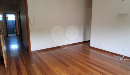 Sobrado à venda com 3 quartos, sendo 1 suíte, em Lauzane Paulista, São Paulo, SP