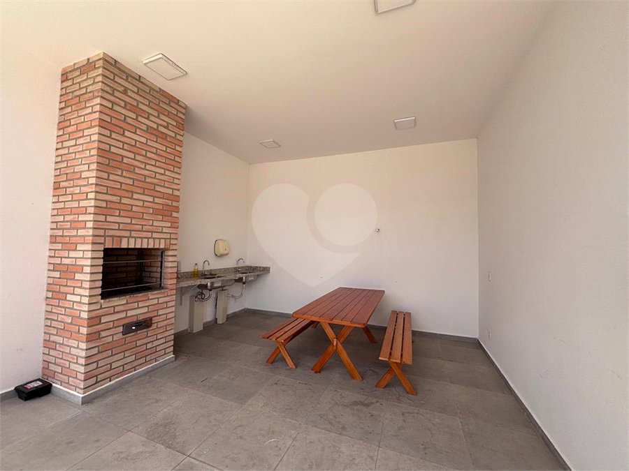 Apartamento à venda com 2 quartos em Vila Fiori, Sorocaba, SP