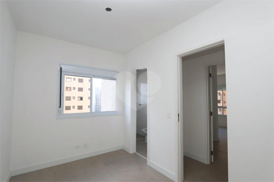 Apartamento à venda com 2 quartos em Morumbi, São Paulo, SP