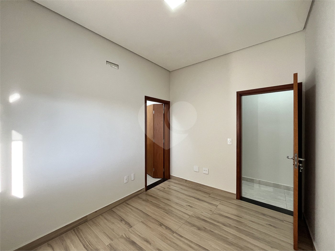 Casa à venda com 3 suítes no condomínio Ibiti Reserva, Sorocaba - SP