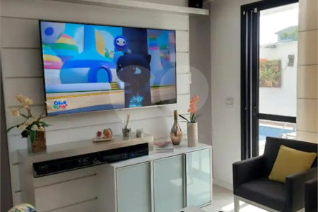 Casa à venda com 3 quartos, sendo 2 suítes, no condomínio Outside Authentic Residences, Rio de Janeiro - RJ