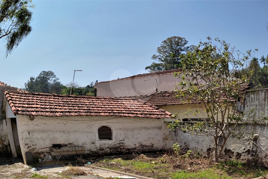 Casa Térrea à venda com 3 quartos em Horto, São Paulo, SP