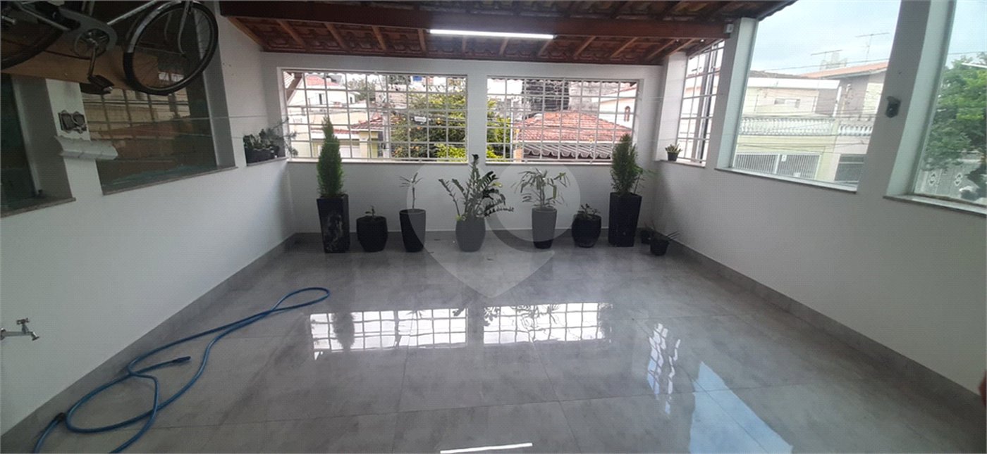 Sobrado à venda com 3 quartos, sendo 1 suíte, em Jardim Sarah, São Paulo, SP