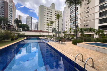 Apartamento à venda com 3 suítes em Santa Teresinha, São Paulo, SP